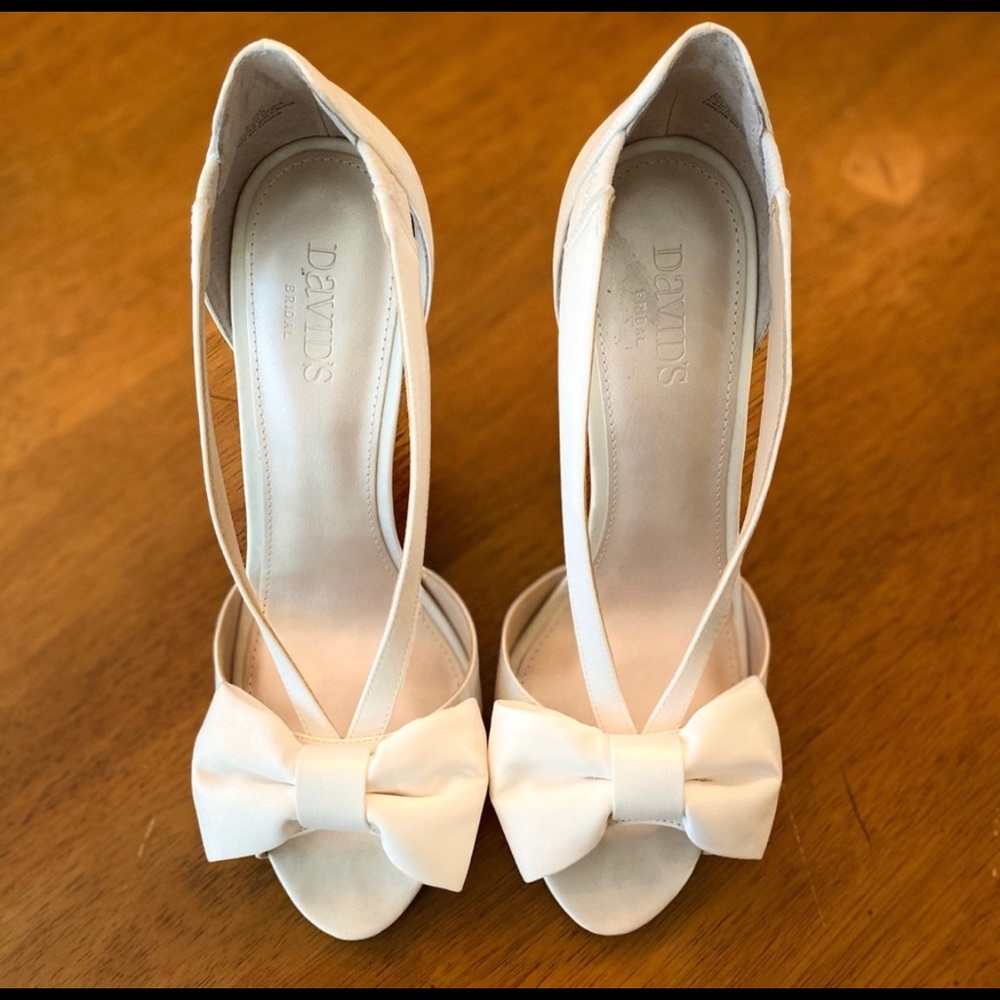 David’s Bridal Maiya Stiletto